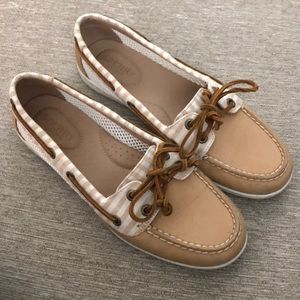 Sperry shoes